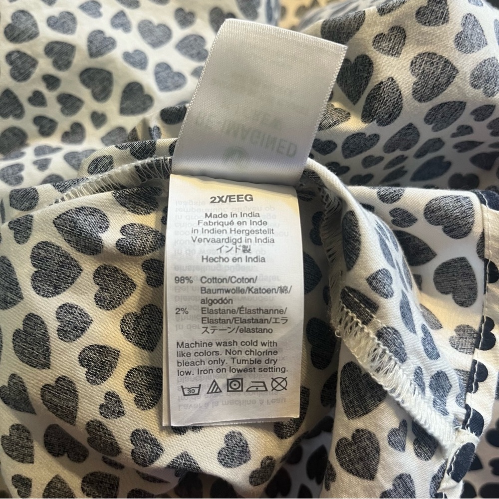 J. Crew B&W Heart Pattern Shirt - Picture 5 of 5